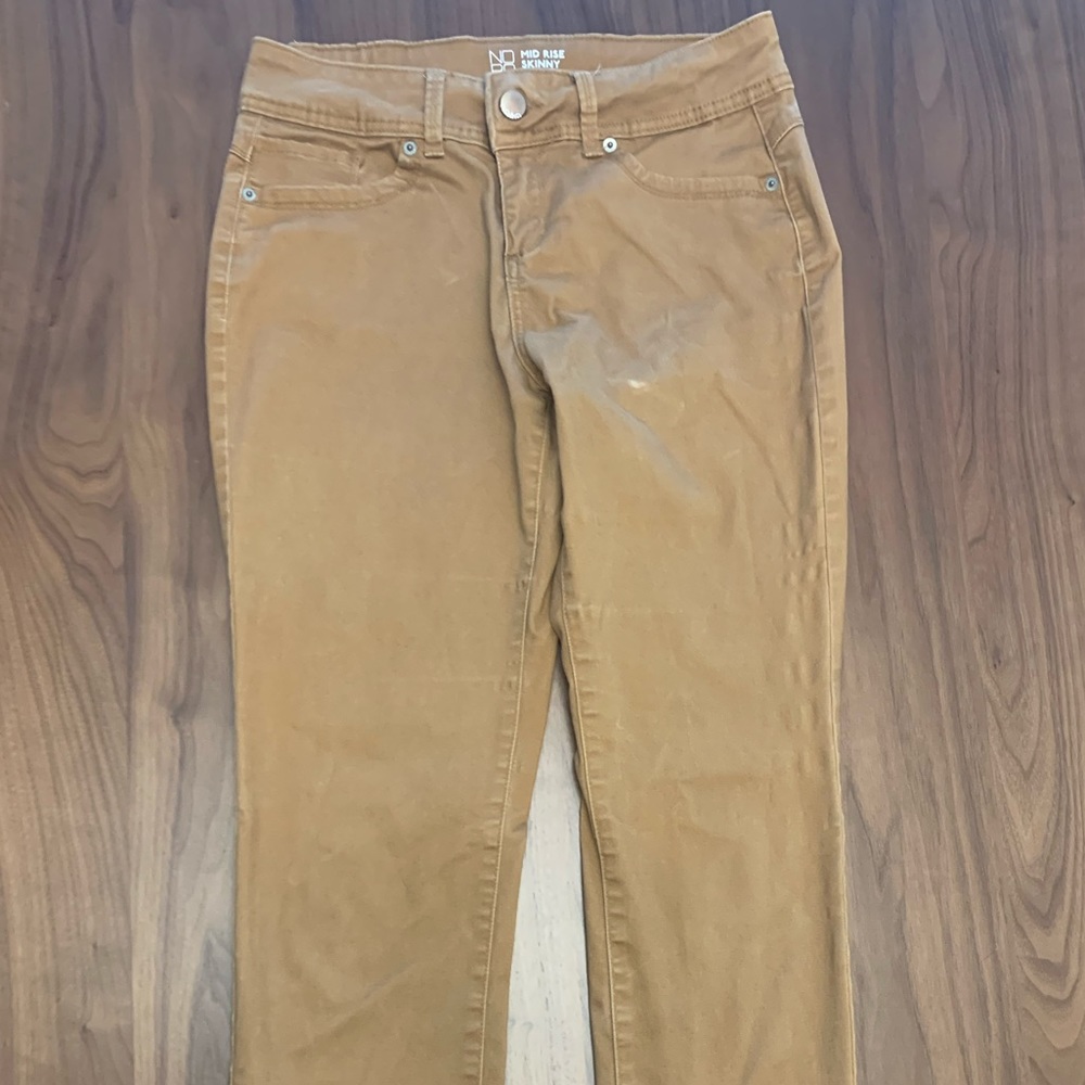 Mid-rise Skinny Khaki Pants